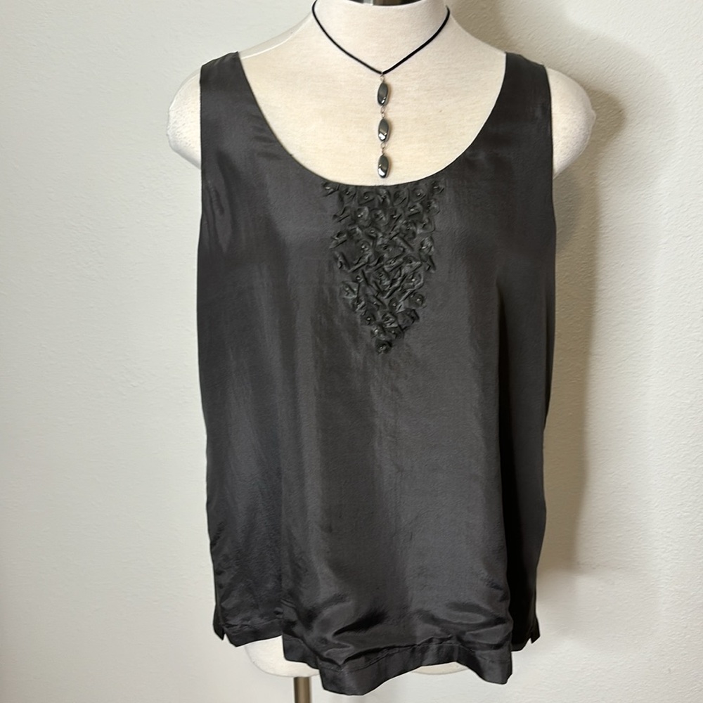 NWOT — Eileen Fisher size Large silk sleeveless top / blouse with beaded detail - Picture 6 of 8